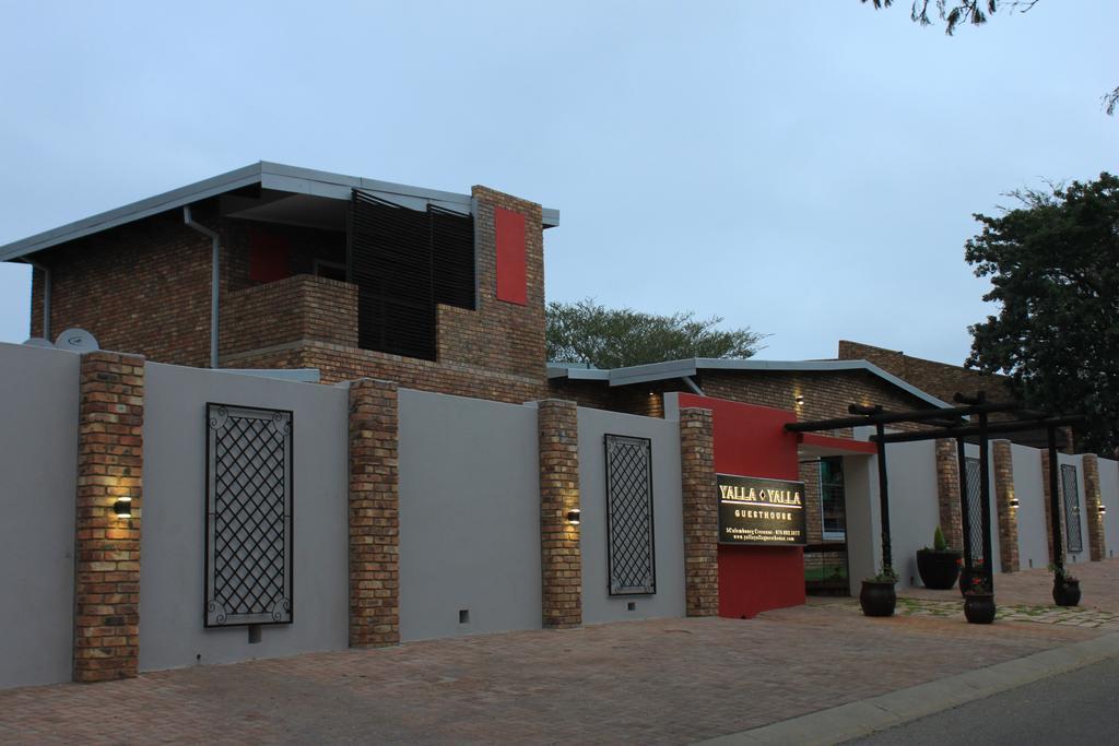 Yalla Yalla Boutique Hotel eMalahleni Exterior photo